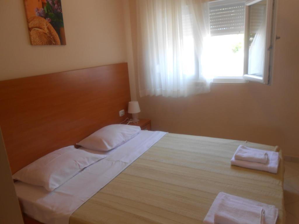 Apartments Lux Lukic Utjeha Ruang foto