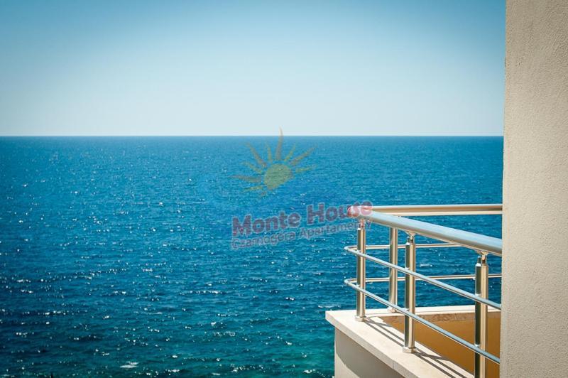 Apartments Lux Lukic Utjeha Bagian luar foto