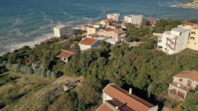 Apartments Lux Lukic Utjeha Bagian luar foto